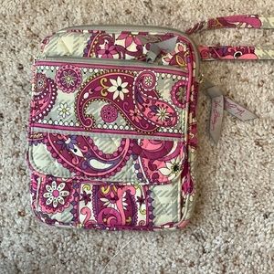 Vera bradley crossbody bag